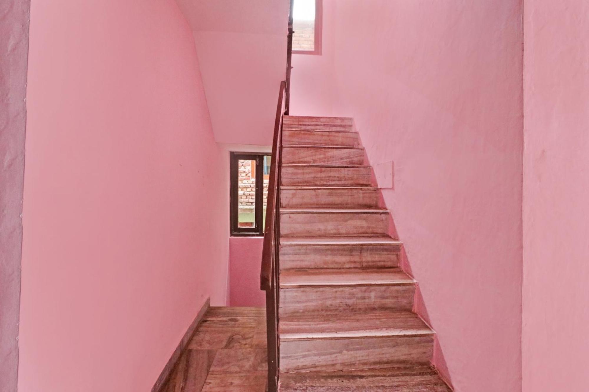 Hotel O Hema Holiday Home Manali  Luaran gambar